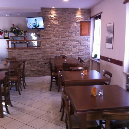 Hotell Ristorante 'l Bunet